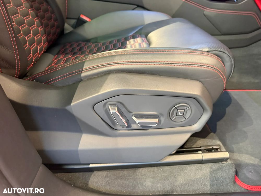 Lamborghini URUS - 39