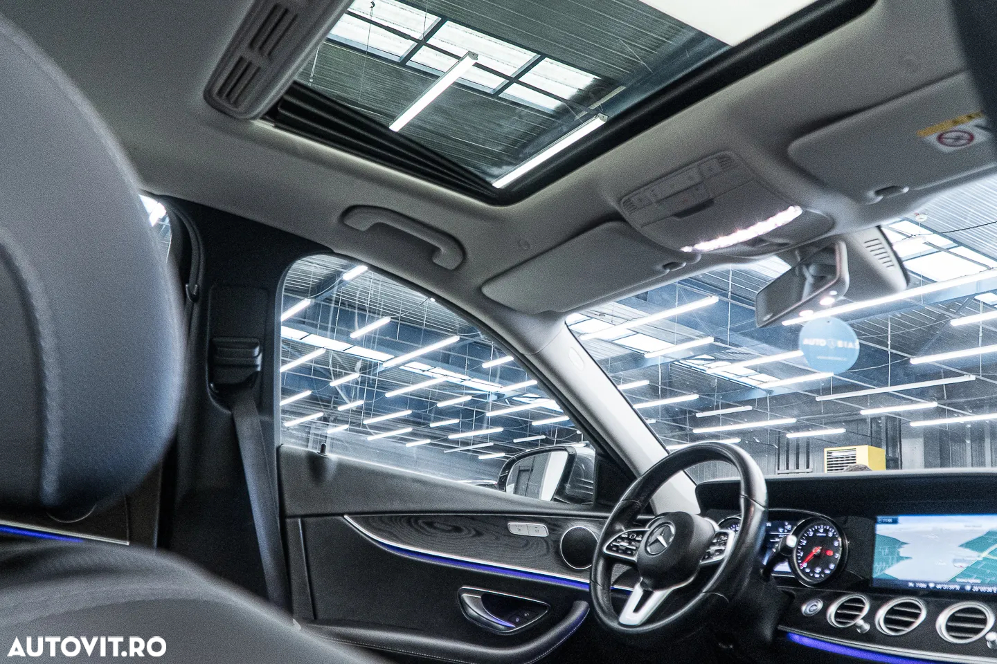 Mercedes-Benz E 200 4Matic 9G-TRONIC Avantgarde - 7