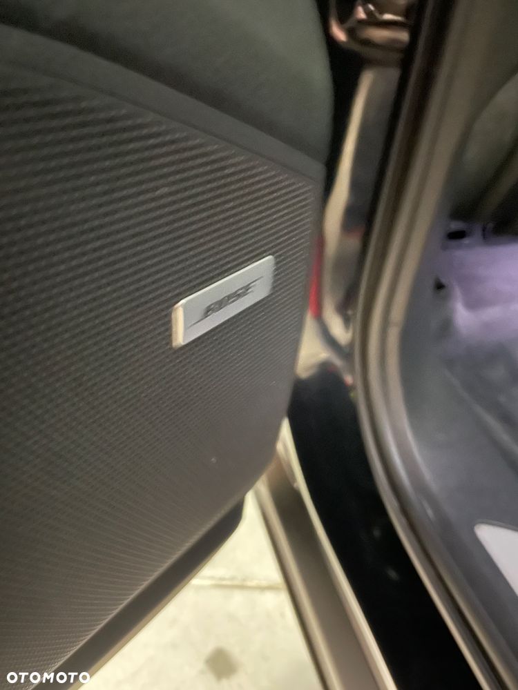Porsche Cayenne Tiptronic S - 23