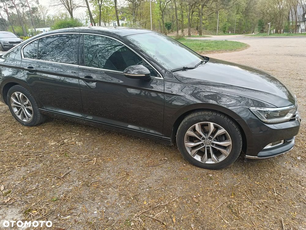 Volkswagen Passat 1.6 TDI BMT Comfortline - 3