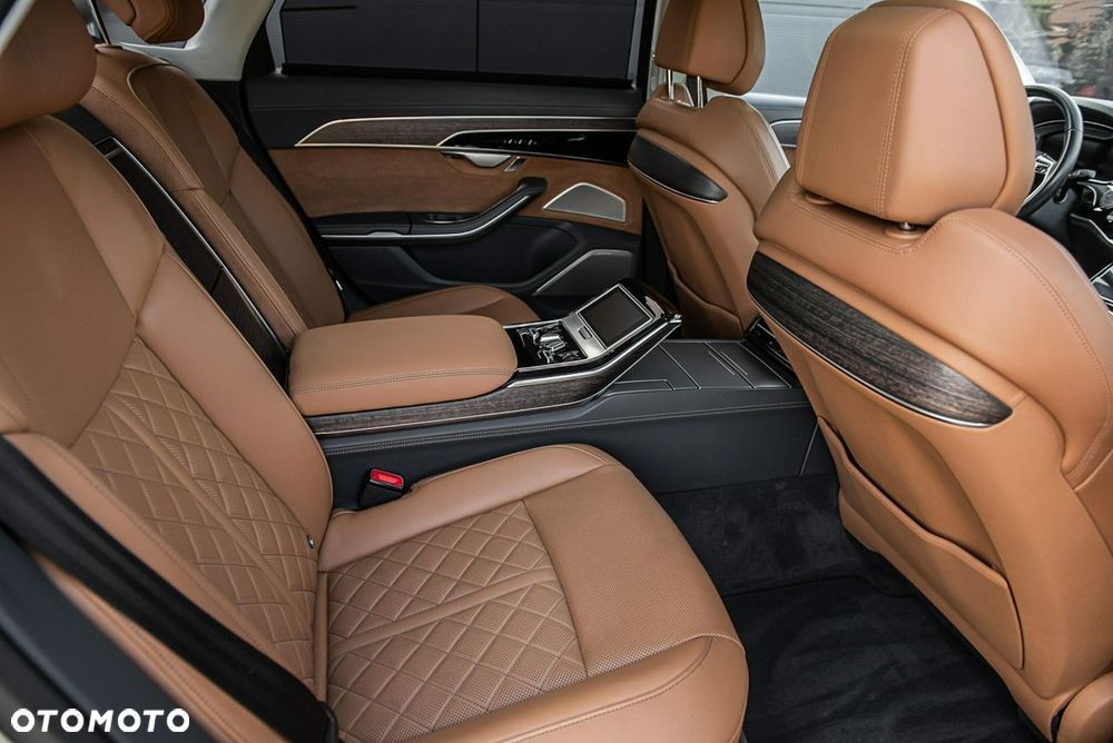 Audi A8 - 38
