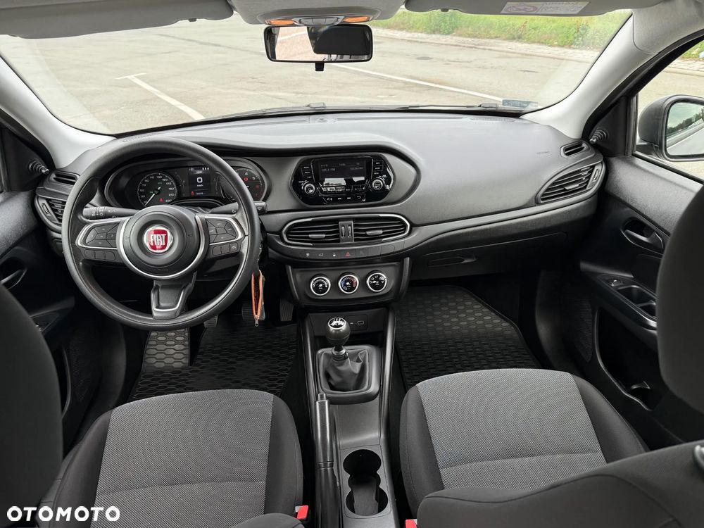 Fiat Tipo 1.4 Classic - 14