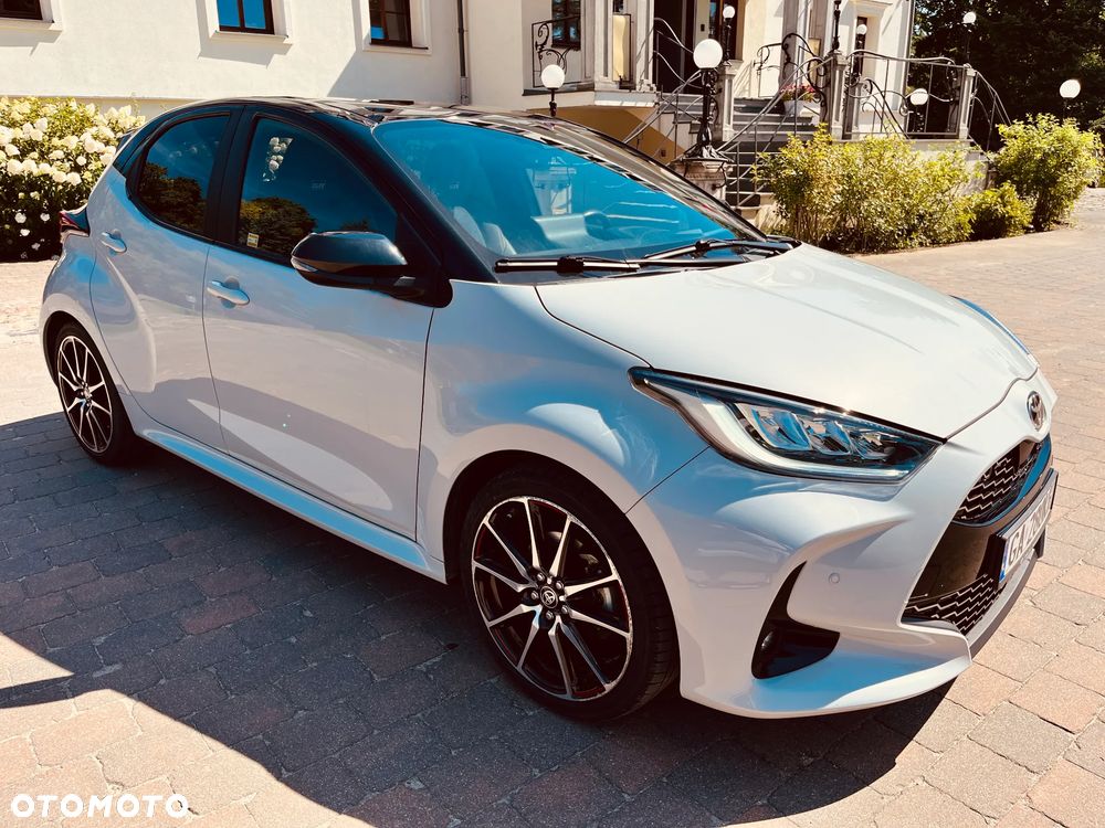 Toyota Yaris 1.5 VVT-i GR SPORT - 1