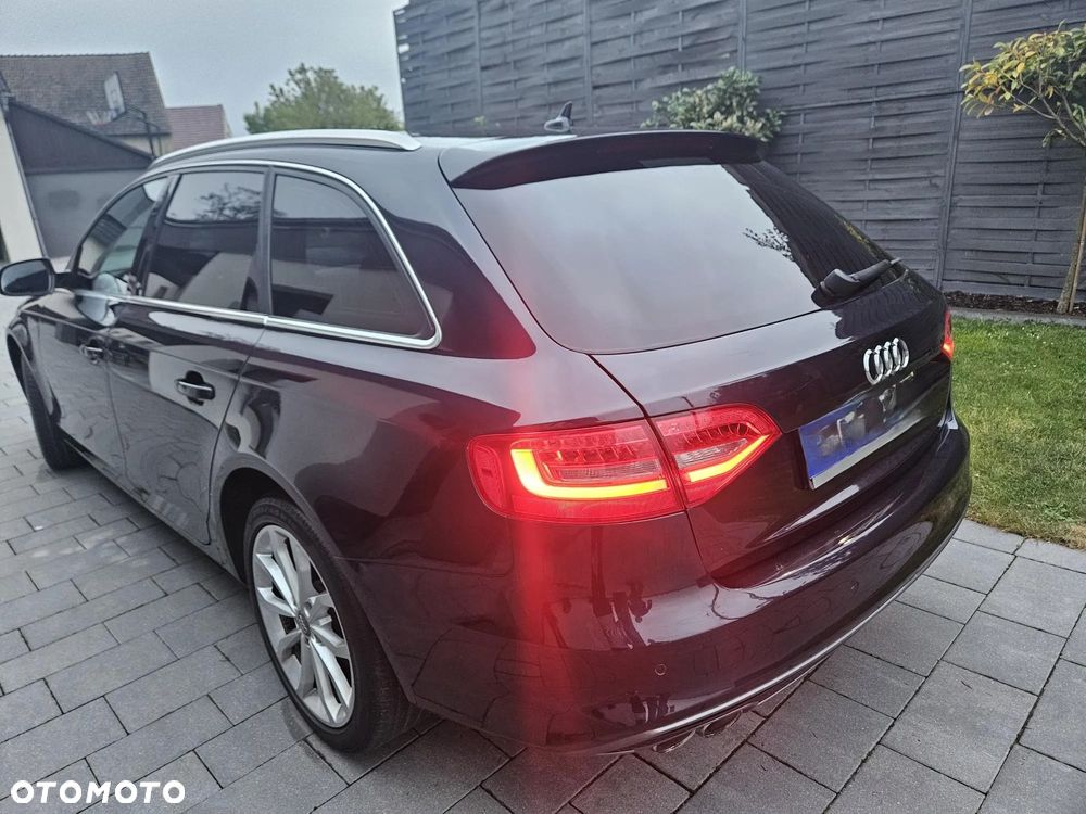 Audi A4 Avant - 4