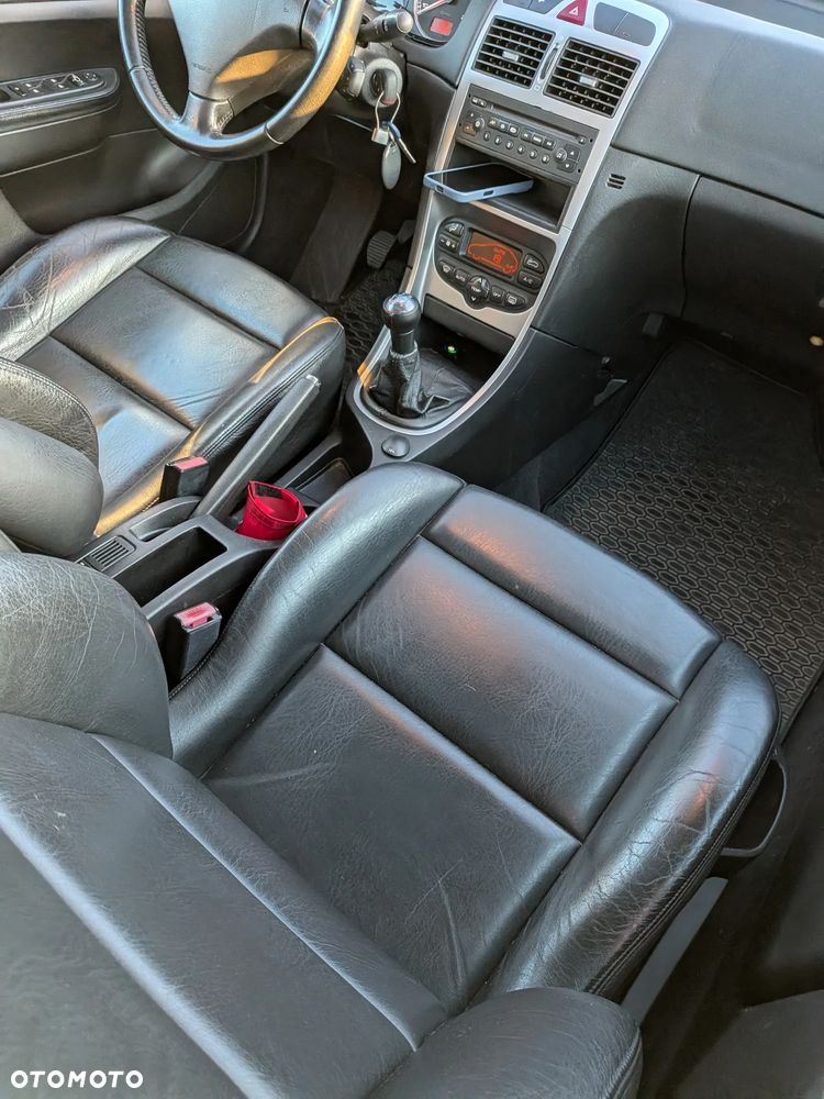 Peugeot 307 - 16