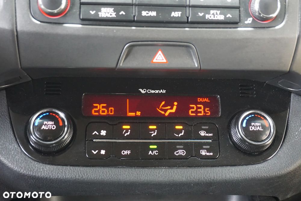 Kia Sportage 1.7 CRDI 2WD Attract - 34