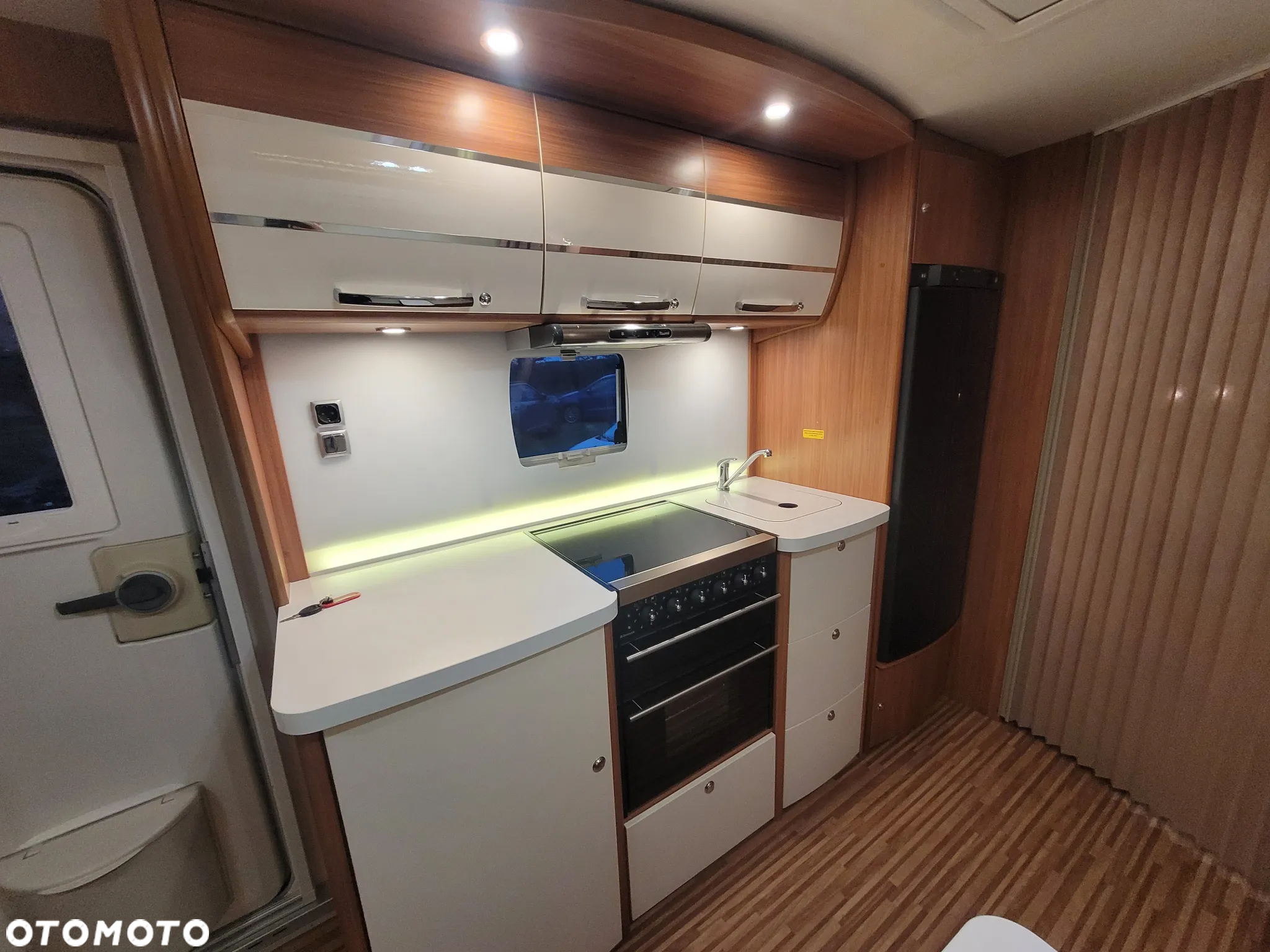 Adria Alpina 743UP zimowa ALDE, klimatyzacja,  przedsionek Isabella Penta - 18