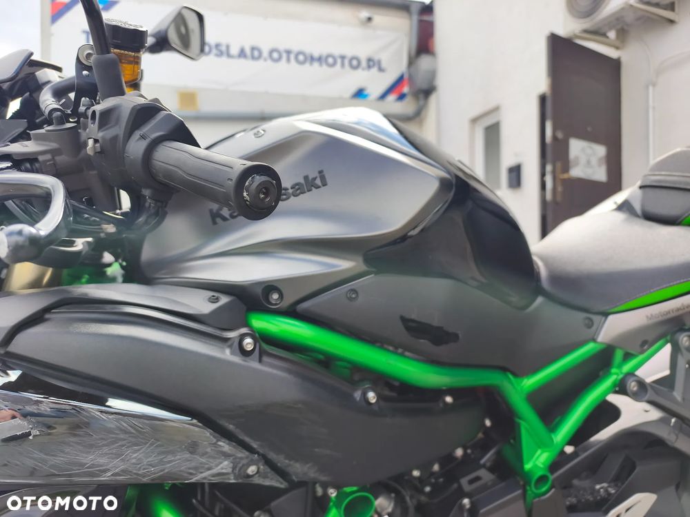 Kawasaki Z - 9
