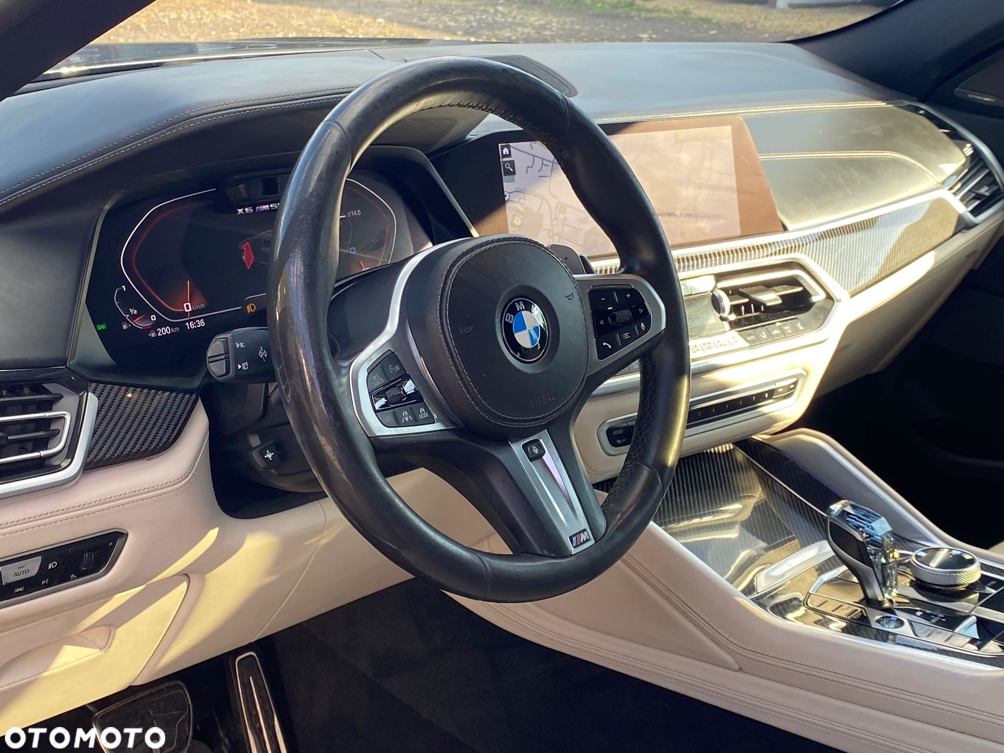 BMW X6 M50i - 15