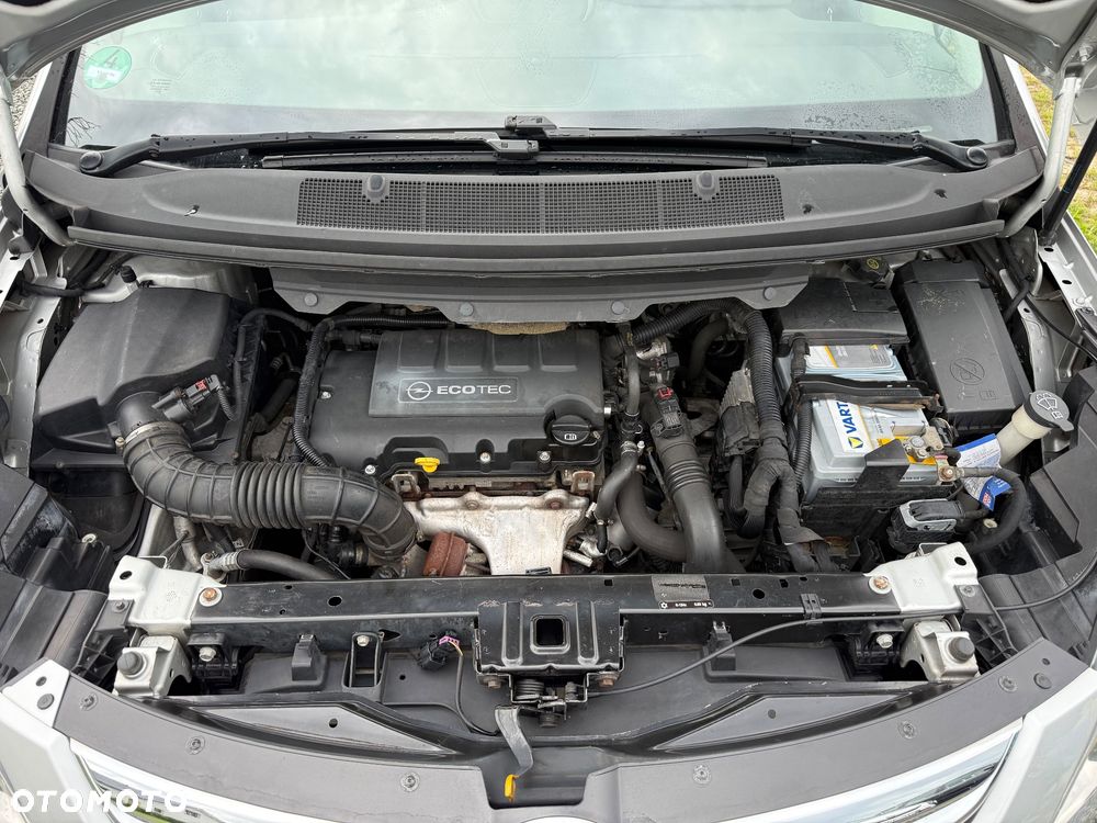 Opel Zafira Tourer 1.4 Turbo Innovation - 26