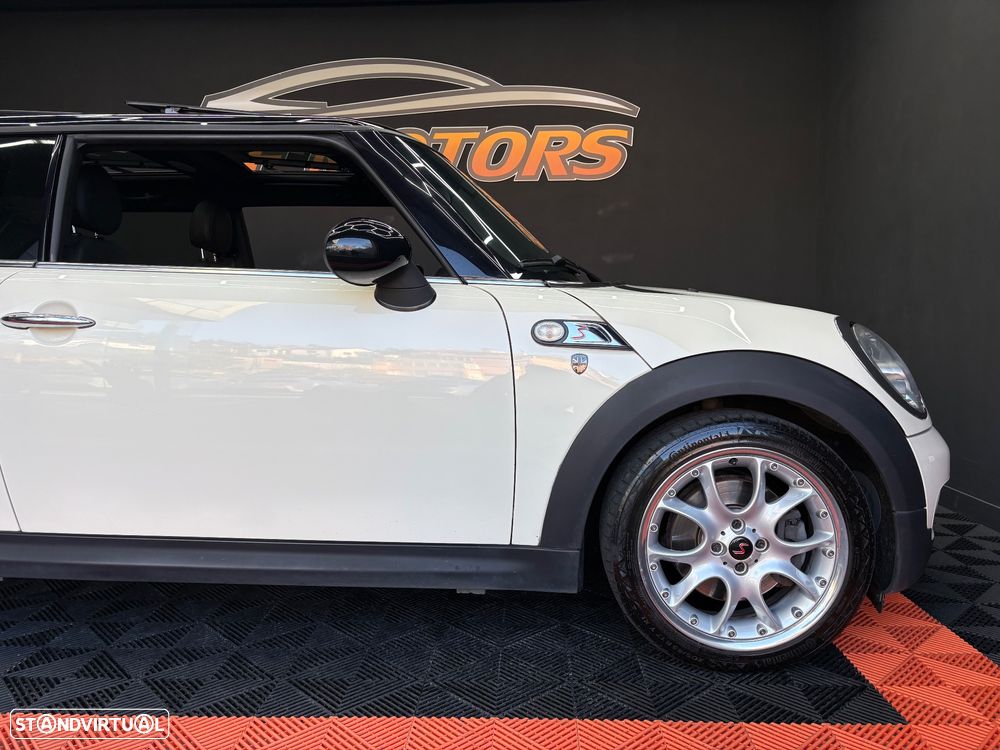 MINI 3 Portas Cooper S - 23