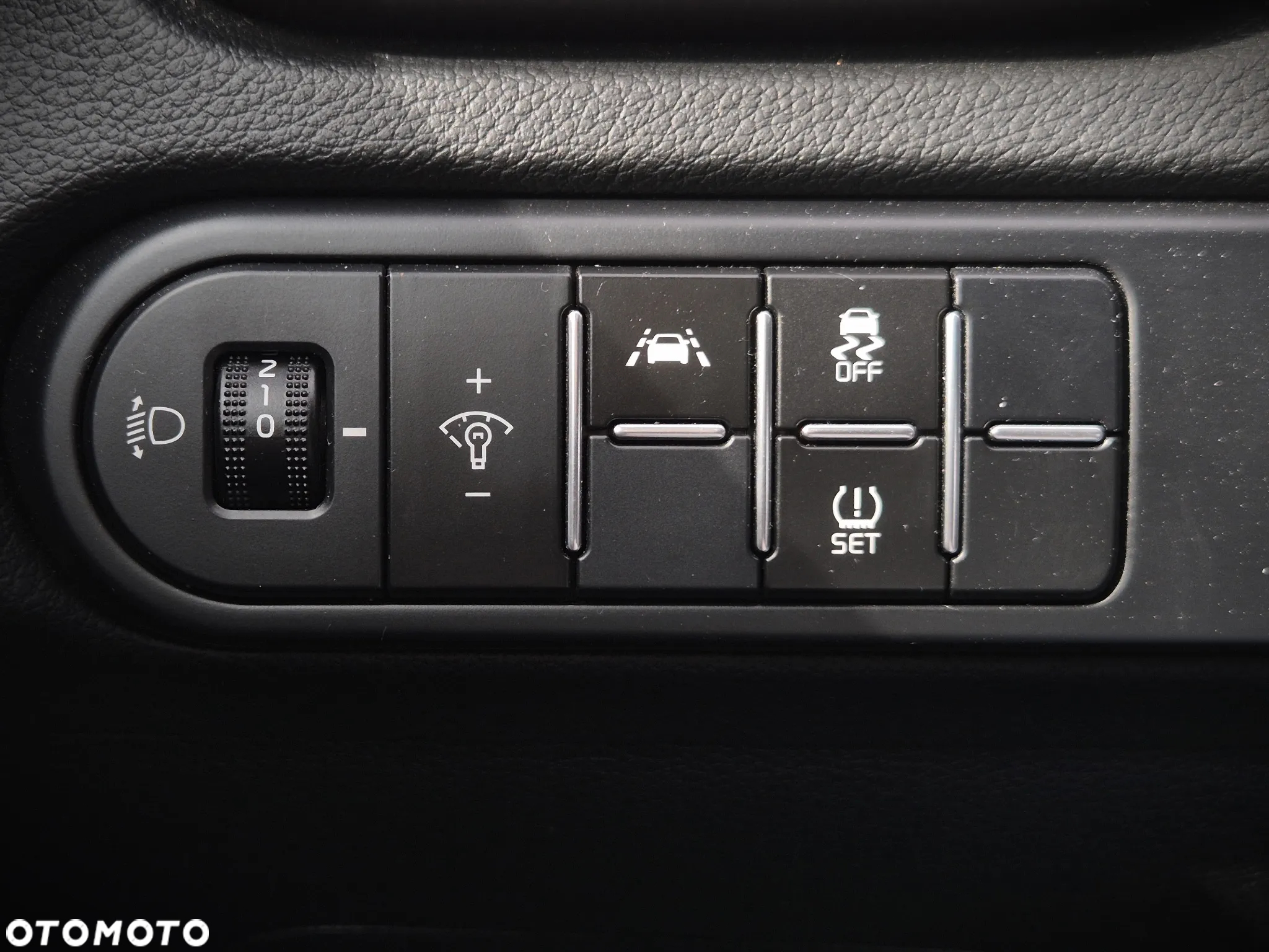 Kia Ceed Cee'd 1.6 CRDi M DCT - 24