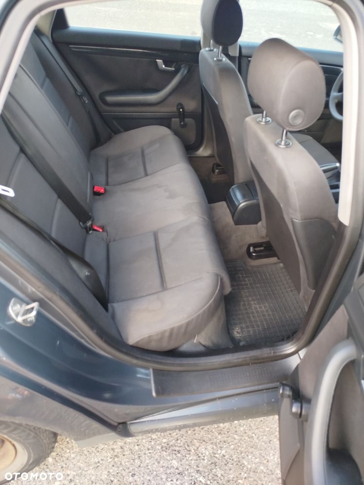 Audi A4 Limousine 2 - 7