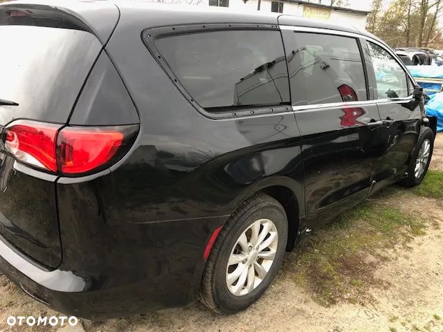 chrysler pacifica voyager ru 2016 -2026 drzwi klapa zawieszenie - 17