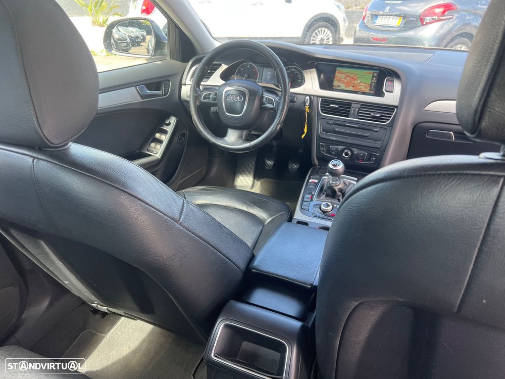 Audi A4 2.0 TDI S-line - 22