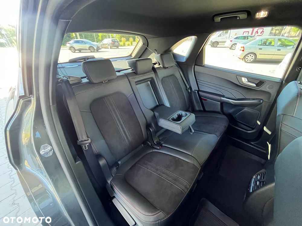 Ford Kuga - 17
