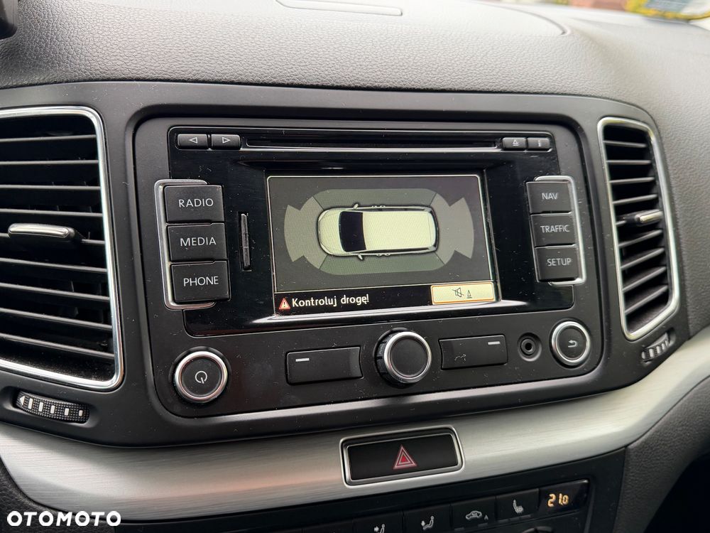 Volkswagen Sharan 2.0 TDI DSG BlueMotion Technology Life - 33