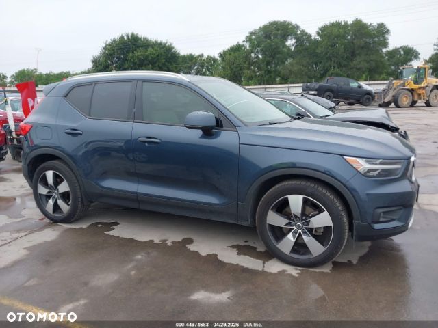 Volvo XC 40 T5 AWD Geartronic R-Design - 4