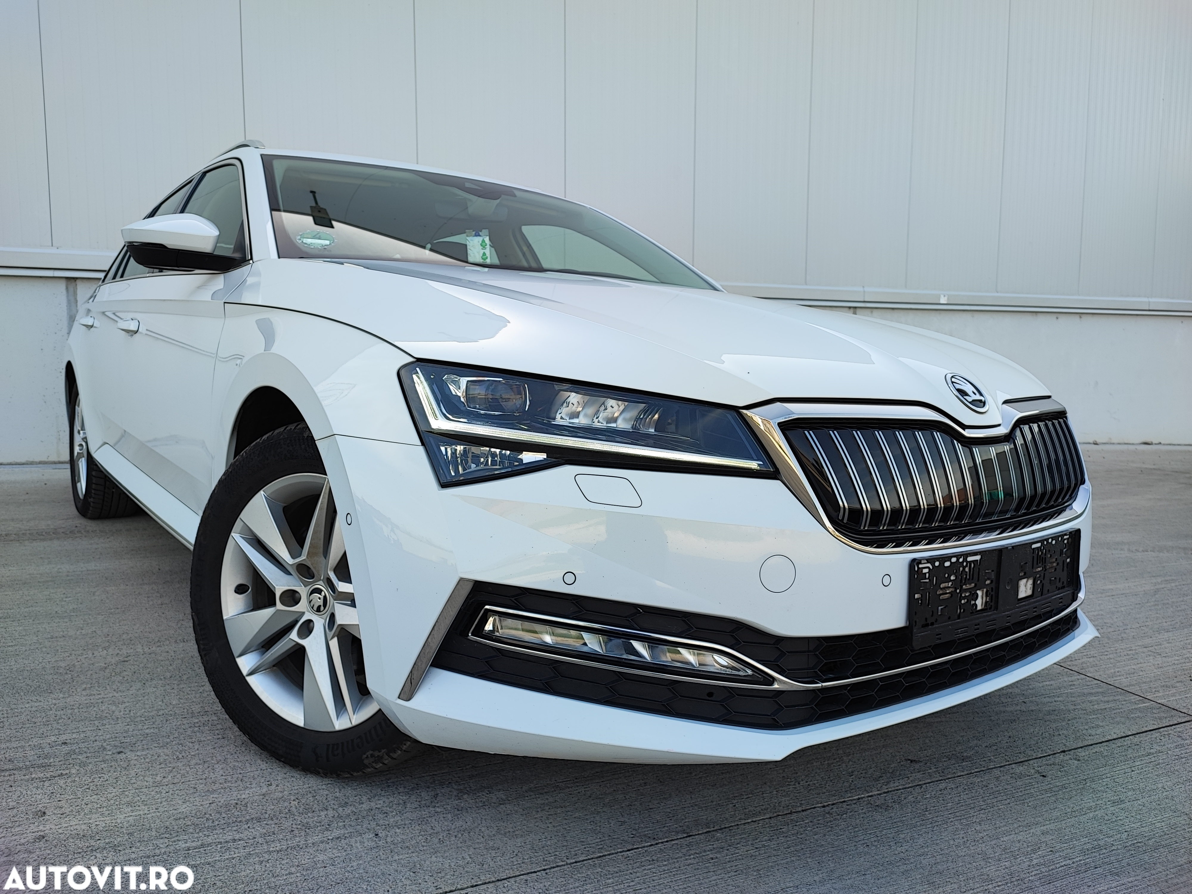 Skoda Superb Combi 1.4 TSI PHEV Style - 5
