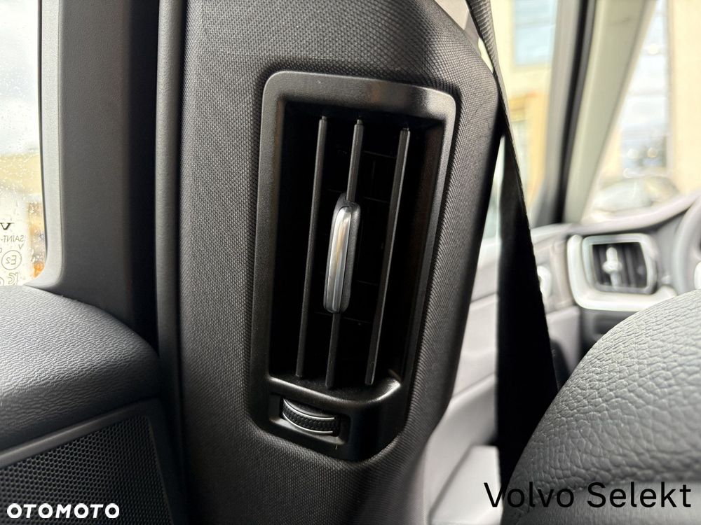 Volvo XC 60 - 22
