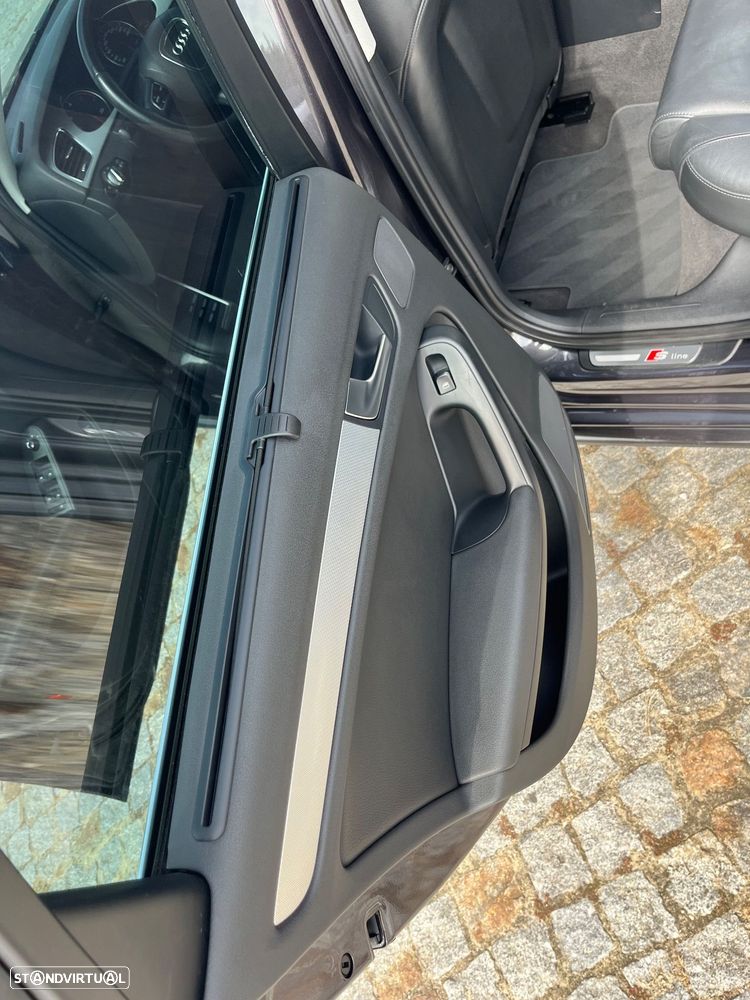 Audi A4 2.0 TDI S Edition S-line - 25