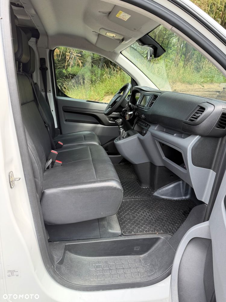 Opel Vivaro Long 3,1t Enjoy (bryg.) - 15