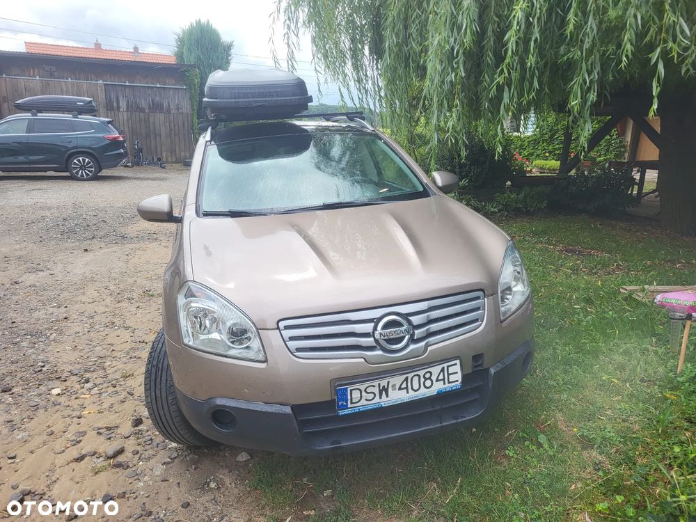 Nissan Qashqai - 1