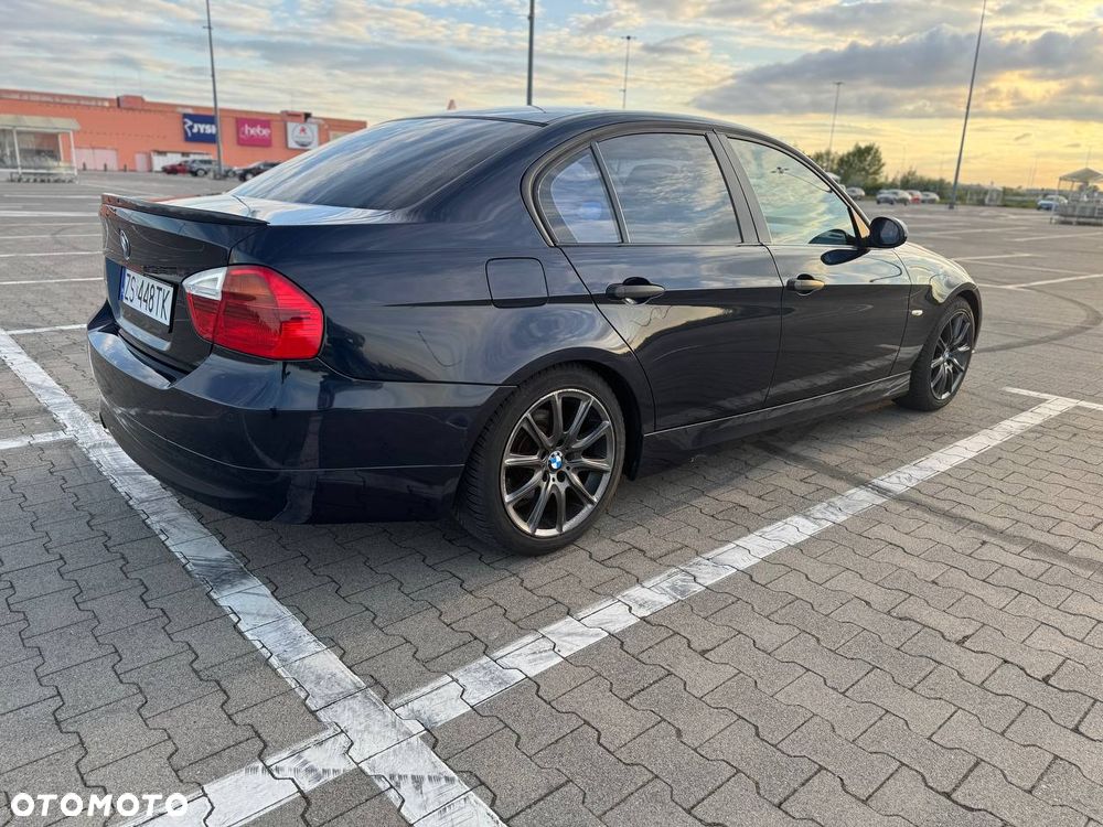 BMW Seria 3 320d DPF - 26