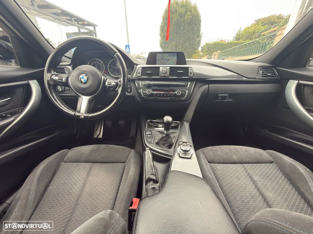 BMW 318 d - 6