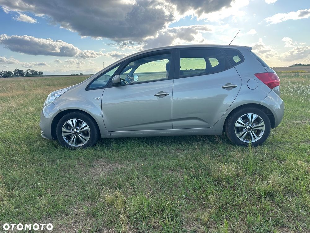 Kia Venga 1.6 CVVT Dream-Team Edition - 4