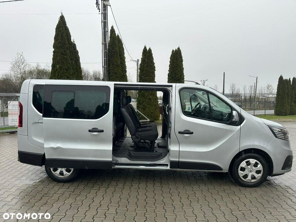 Renault Trafic - 11