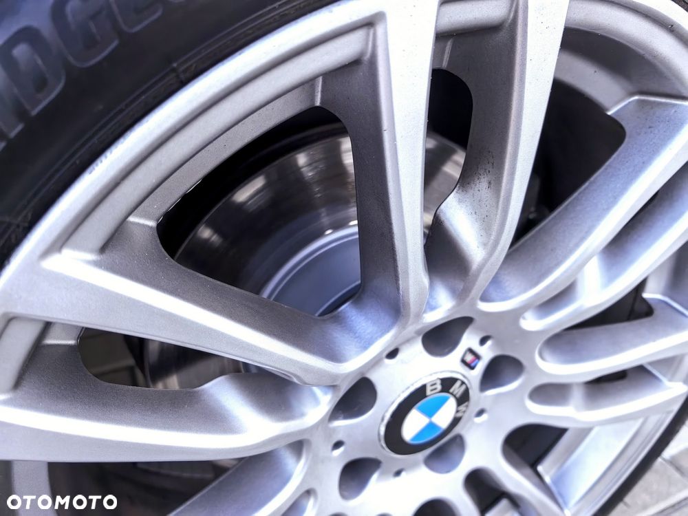 BMW Seria 3 320d Sport-Aut - 32