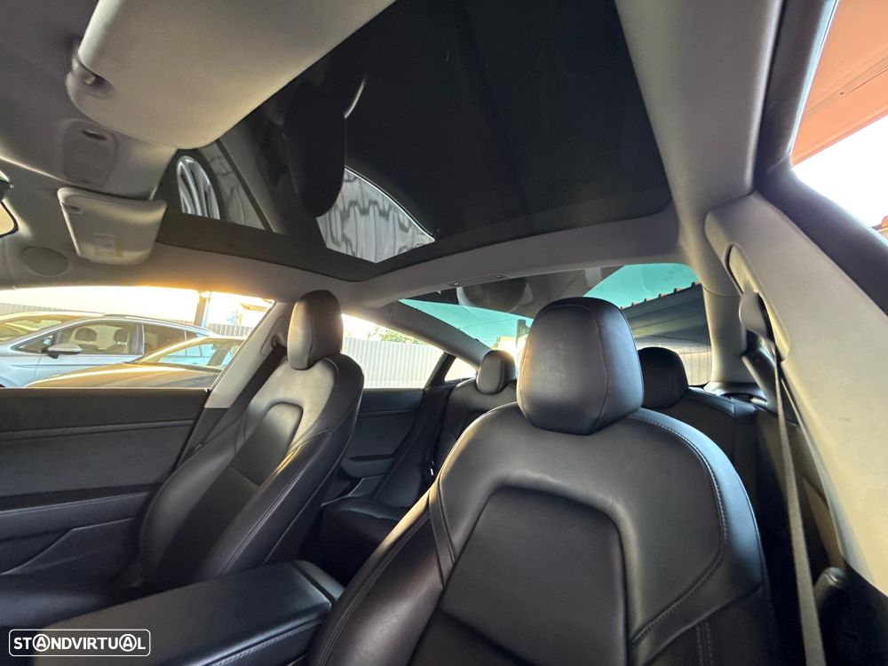 Tesla Model 3 Standard Range Plus RWD - 27