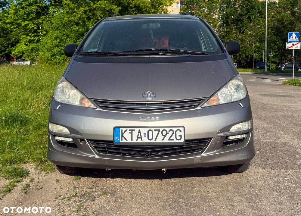 Toyota Previa 2.0 D-4D Luna - 3