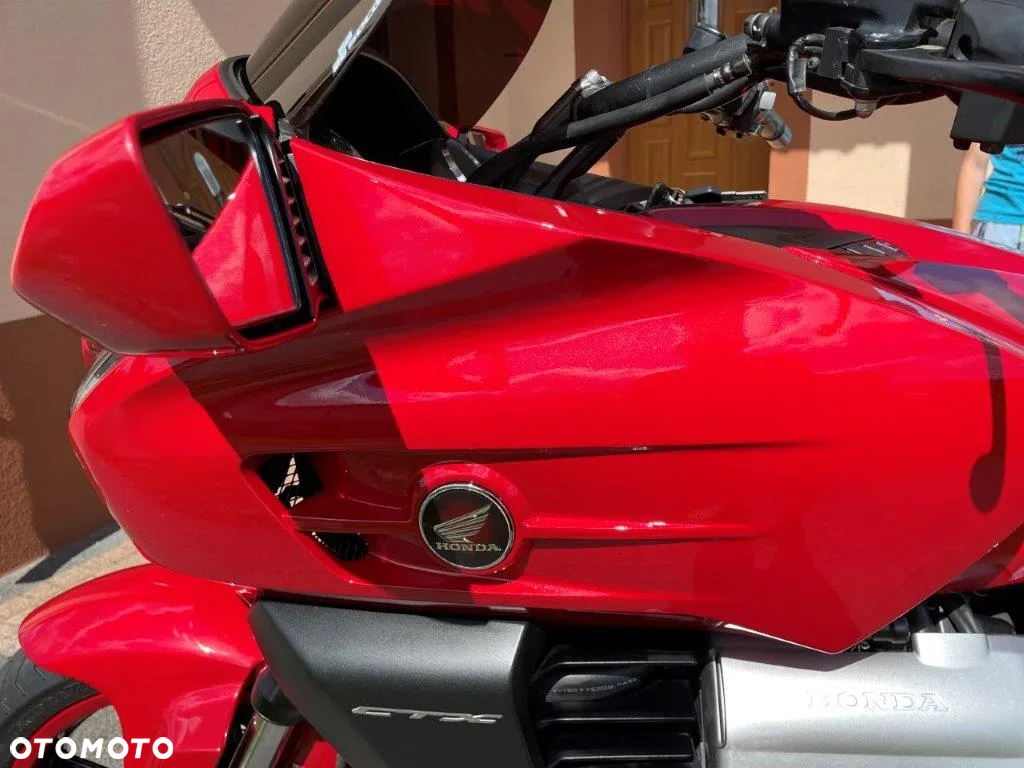 Honda CTX - 22