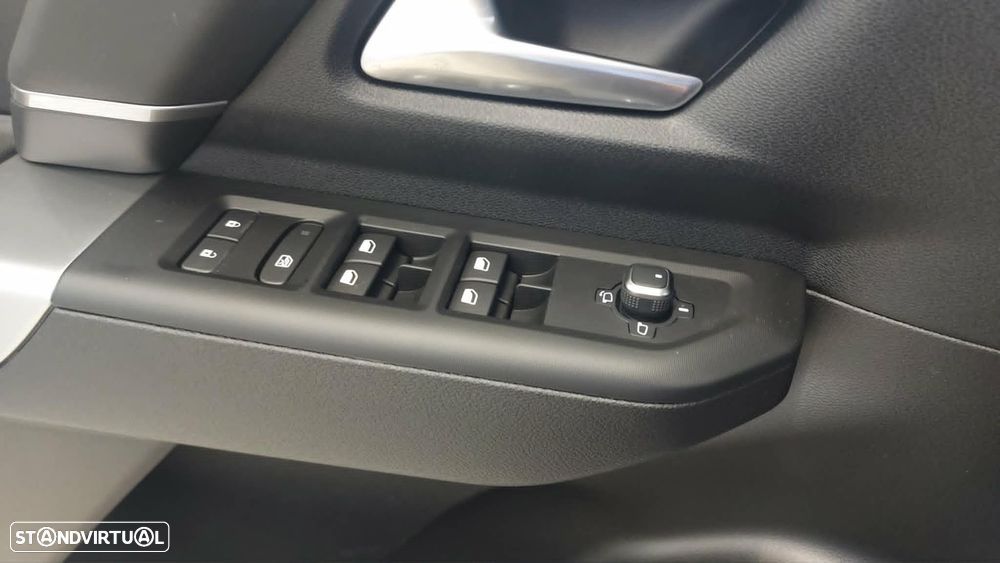 Jeep Compass - 10