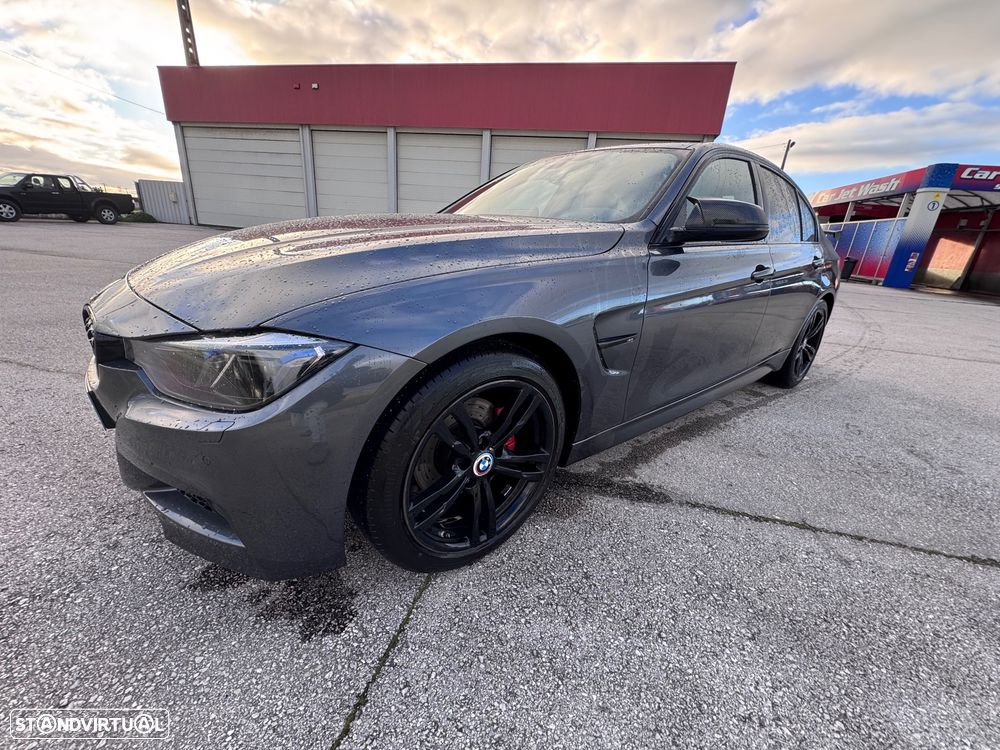 BMW 320 d Auto Pack M - 10
