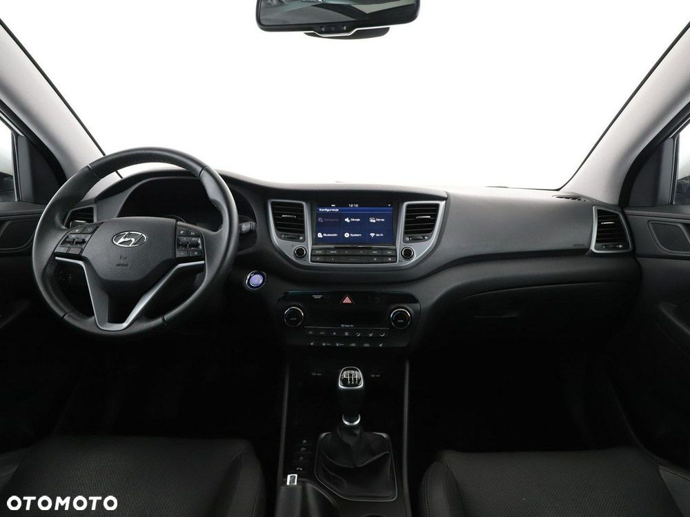 Hyundai Tucson 1.7 CRDI BlueDrive Style 2WD - 16