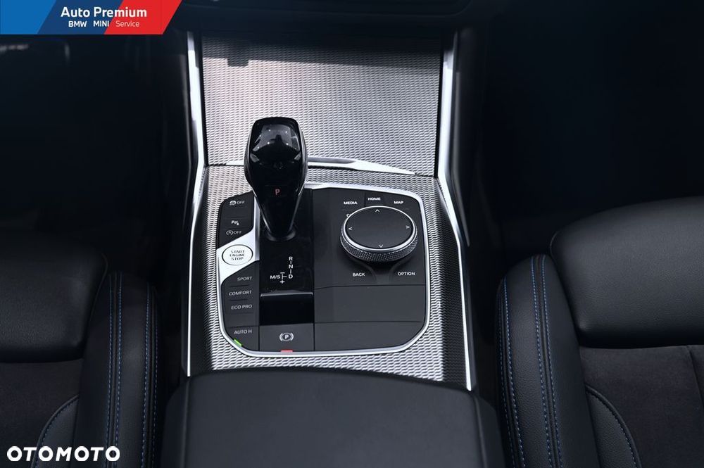 BMW Seria 3 318i - 17
