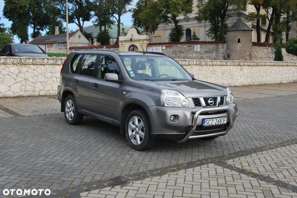 Nissan X-Trail 2.0 dCi 4x4 DPF LE - 33