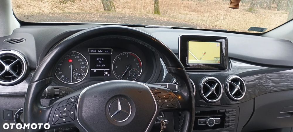 Mercedes-Benz Klasa B 180 CDI (BlueEFFICIENCY) 7G-DCT - 12