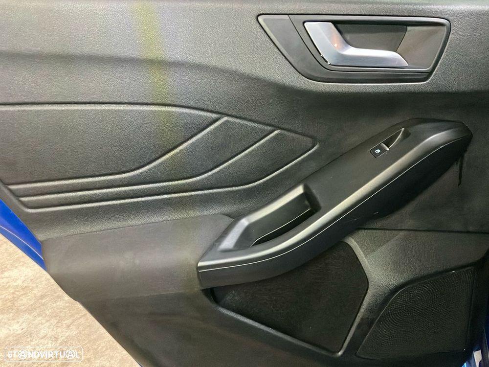 Ford Focus 1.0 EcoBoost MHEV ST-Line - 20