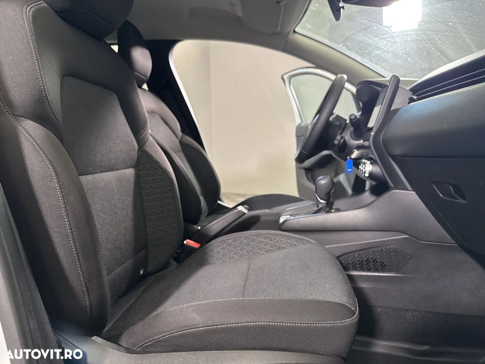 Renault Clio - 12