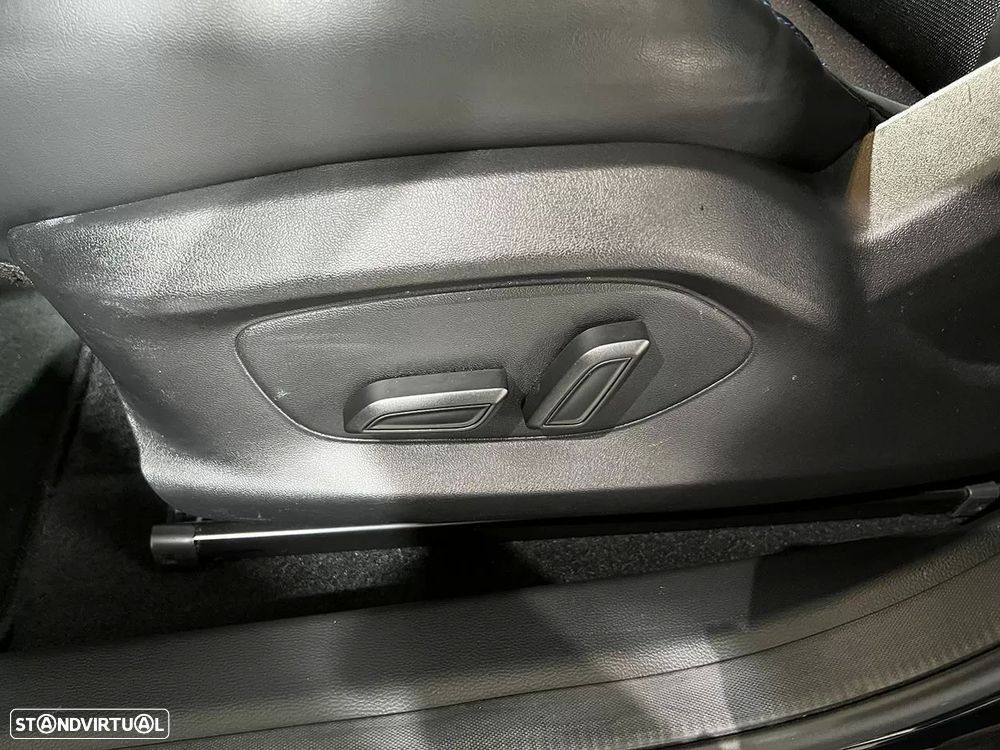 MG MG4 4 Luxury 64 kWh - 26