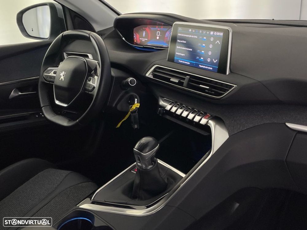 Peugeot 5008 1.5 BlueHDi Allure - 22