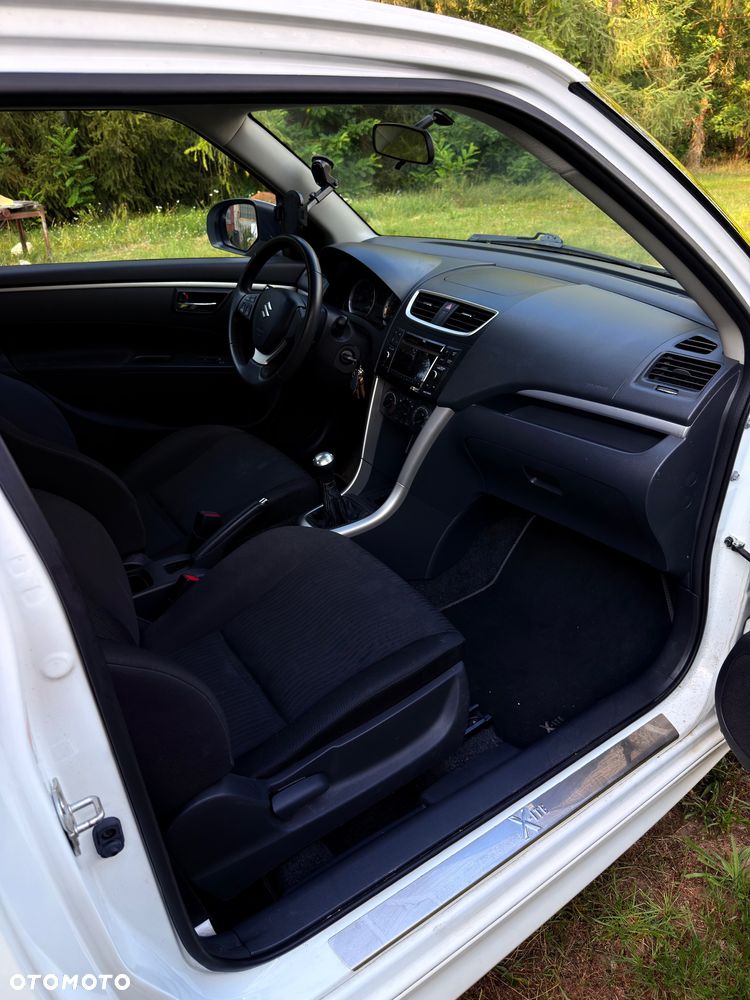 Suzuki Swift 1.2 X-ITE - 11