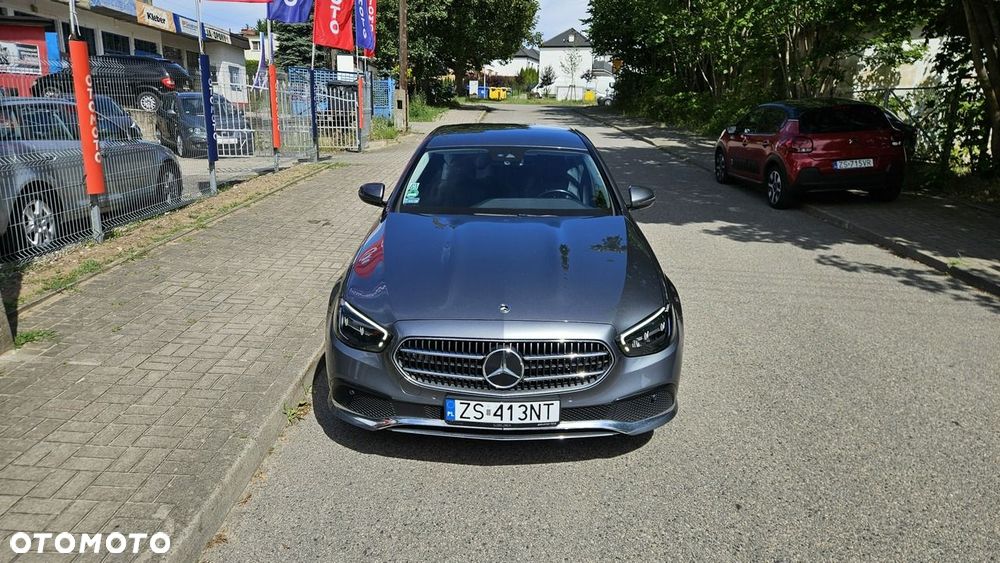Mercedes-Benz Klasa E 200 d 9G-TRONIC Night Edition - 5