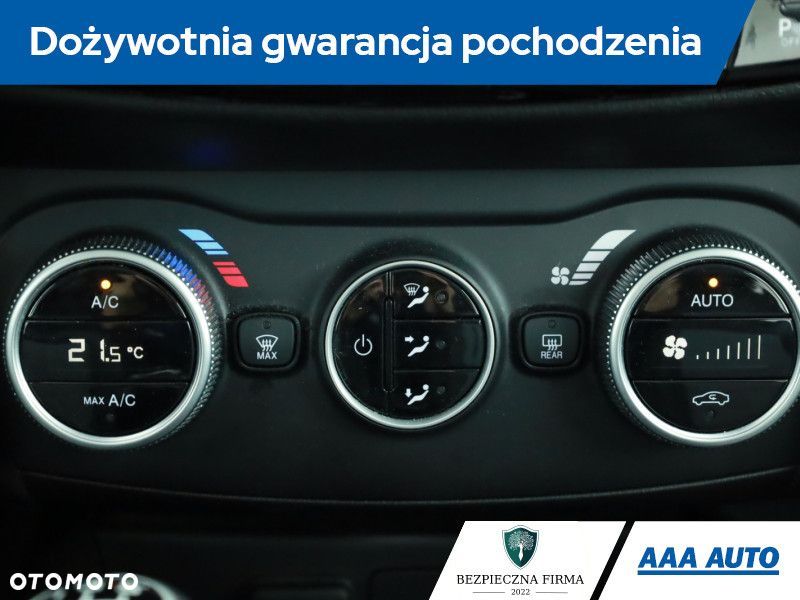 Fiat Tipo - 12