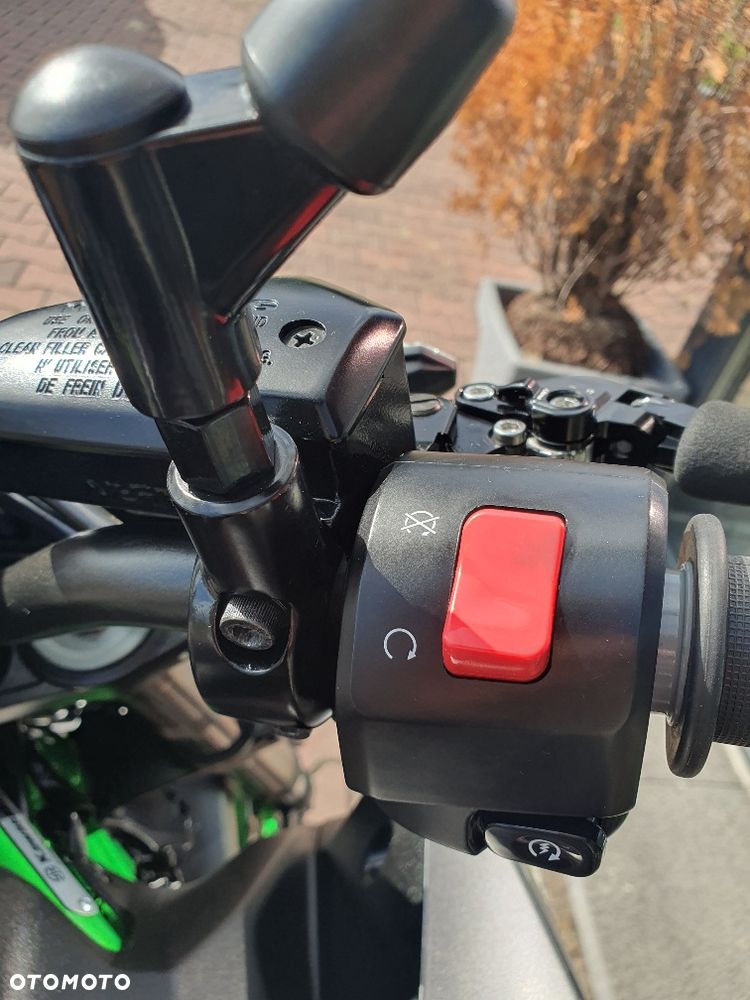 Kawasaki Z 900 - 14