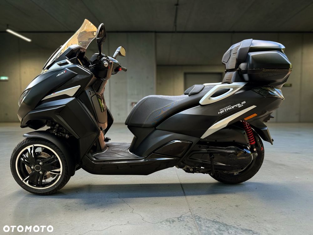 Peugeot Metropolis - 4